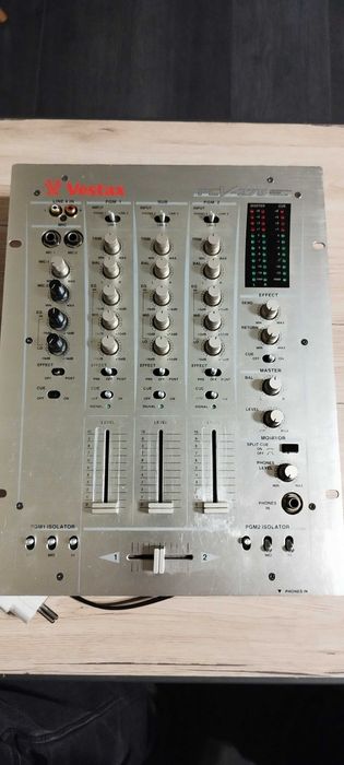 Vestax pcv-275 - желязна машина, работи всичко без забележки
