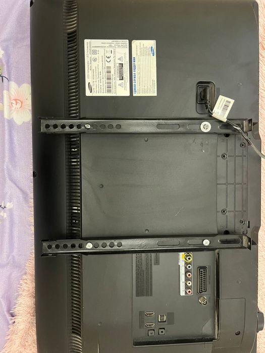 Продаю телевизор диагональ 81см в отличном состояние