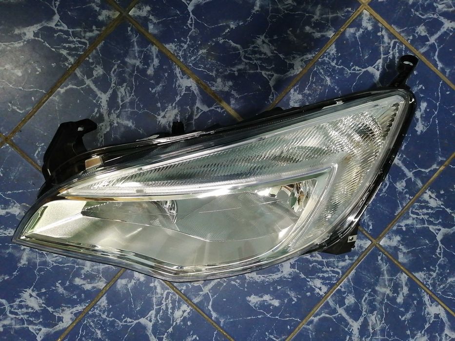 far Opel Astra J stanga 500 lei