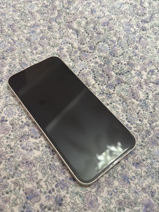 Iphone 13 128 GB в идеальном состоянии