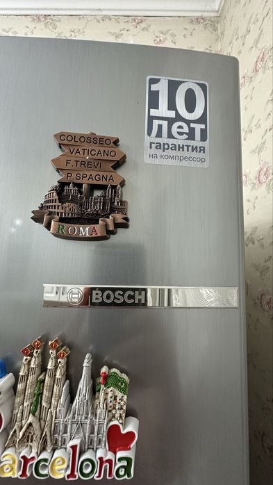 Холодильник Бош отличном состояний!