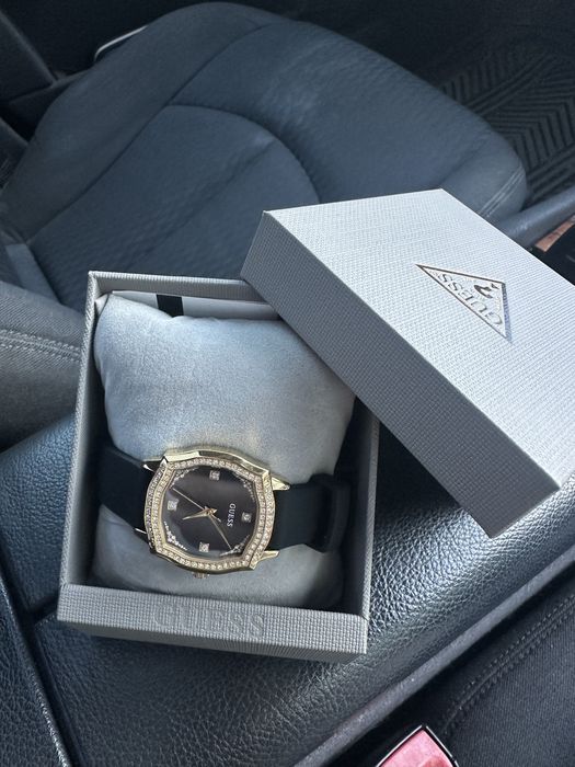 Дамски часовник  Guess