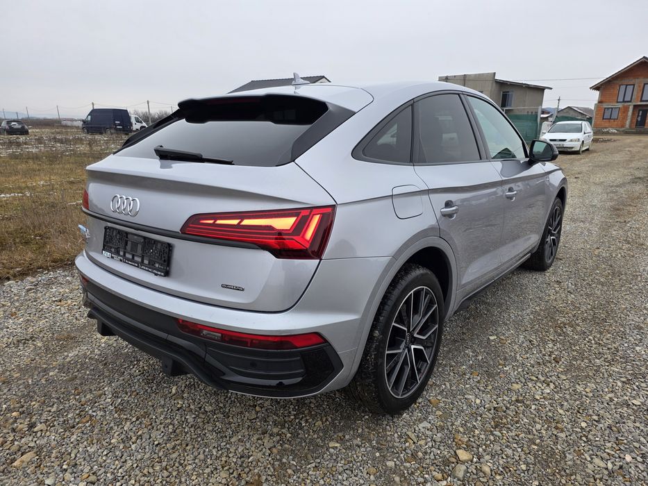 Audi Q5 S-Line SportBack 2.0TDI 204cp Quattro Automat An2022, Matrix
