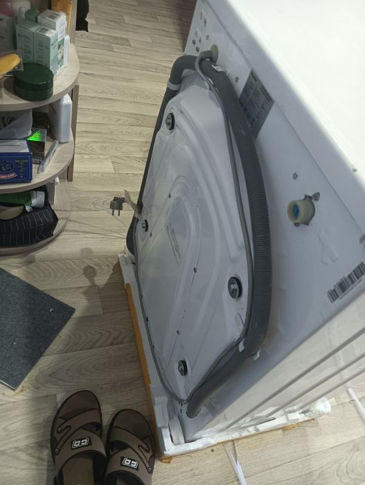 Продам стиральную машину