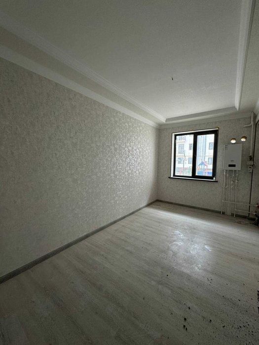 Продается квартира 93 кв метра на 1 этаже с готовым ремонтом