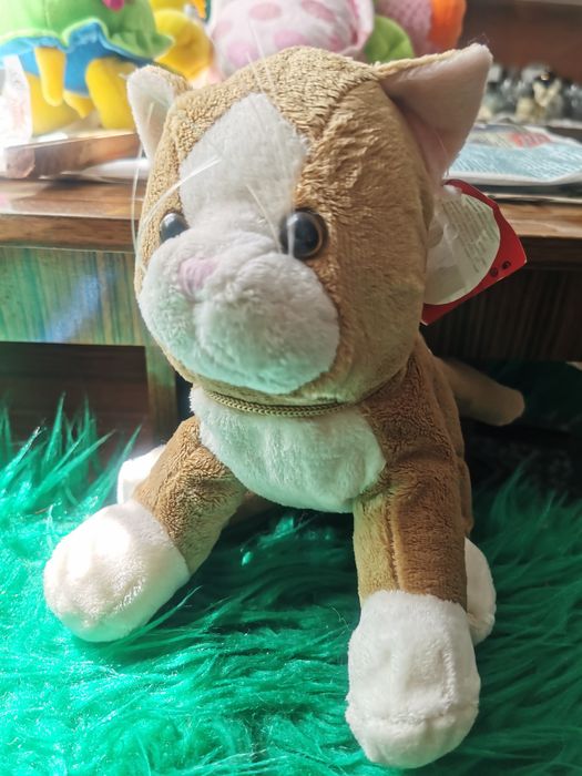 Плюшени играчки нови