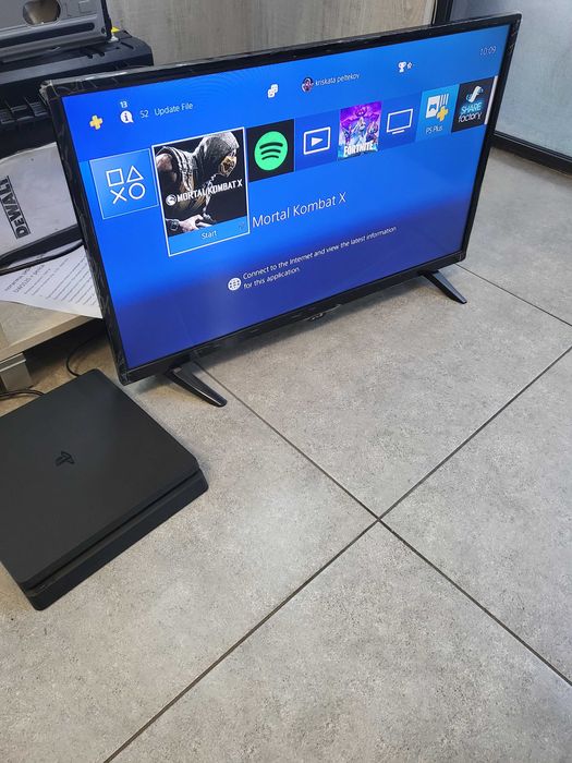 конзола PS4 Slim 500GB