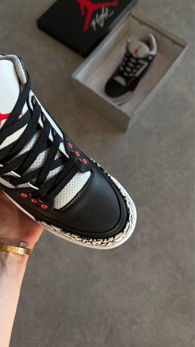 Air Jordan 3 Retro “Cement”