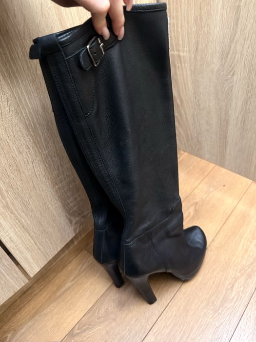 Черни боти с ток,изключително удобни и елегантни