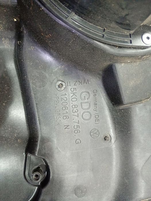 Macara geam dreapta fata 5k0837756g Volkswagen Golf 6 (2008 - 2015) 1.6 tdi CAYC