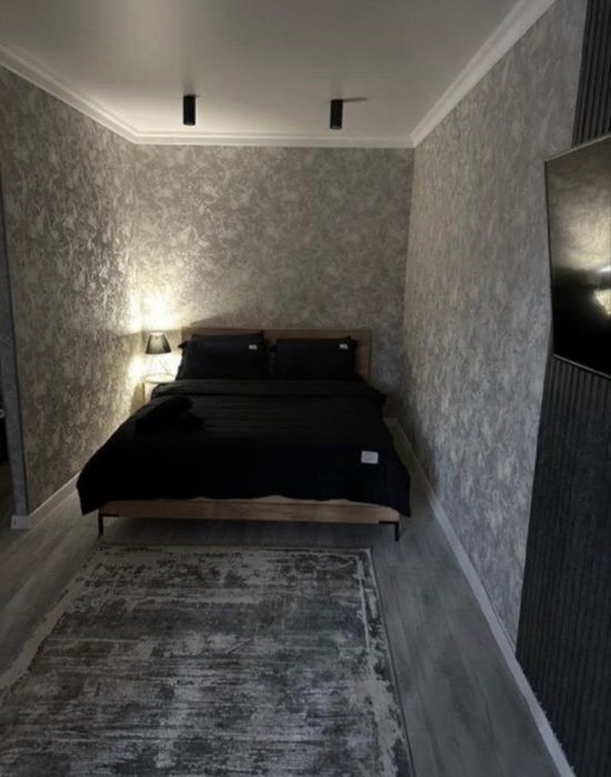 Сдам люксовую 1-комнатную квартиру