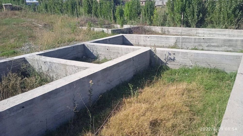 Uchatka sotiladi uy qurishga tayyor,manzil Gʻallaorol tum Moltop QFY