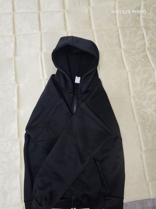 Зип-Худи продается