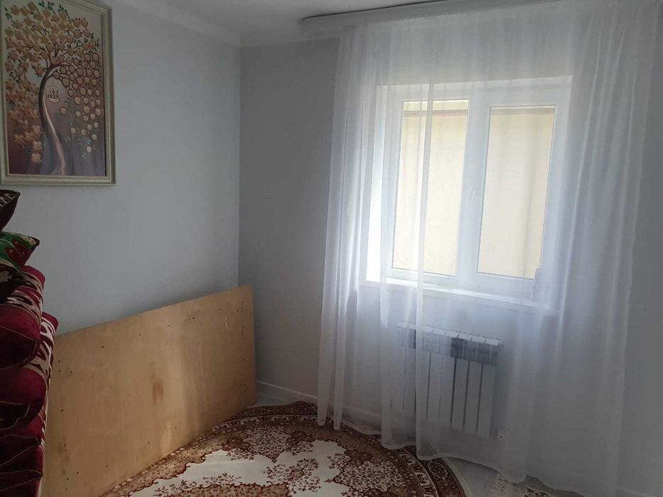 Сдам домик во дворе с хозяевами