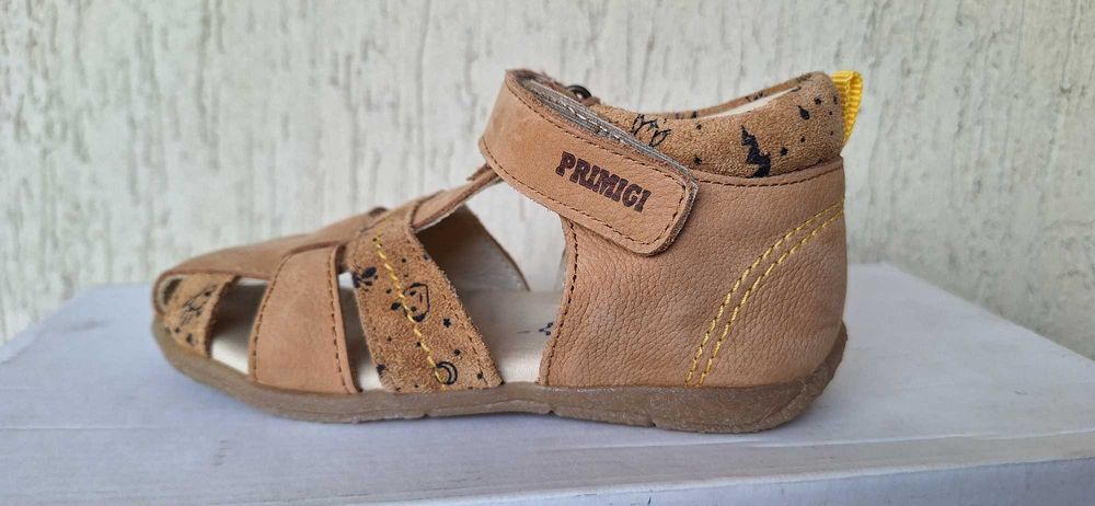 Нови сандали на Geox, Clarks, Primigi, Pablosky - н. 26