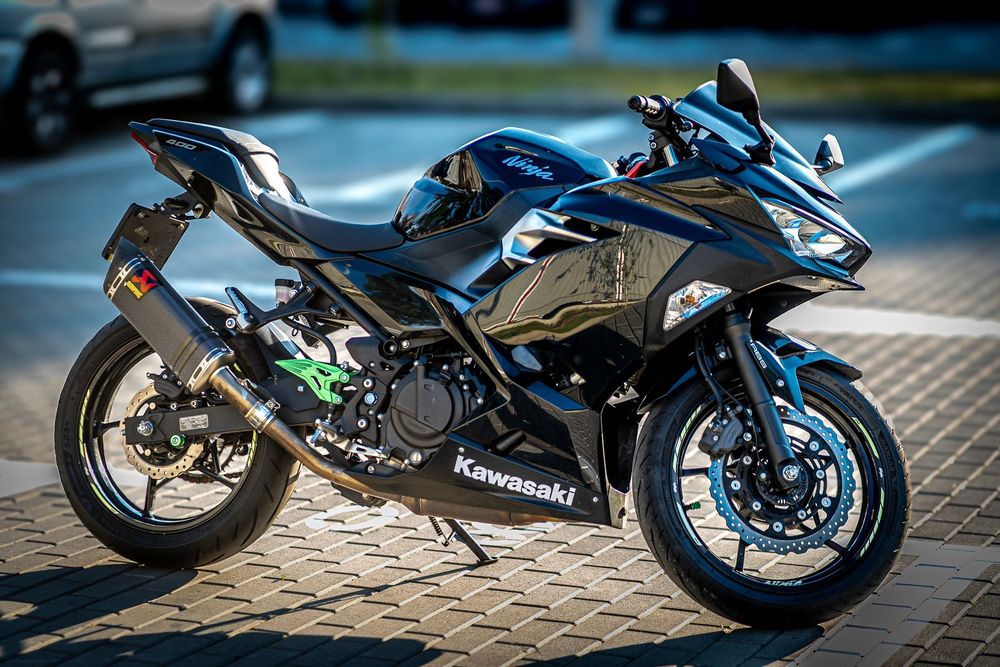 Kawasaki Ninja 400 ABS 2018, 7.500 km, Akrapovic, impecabilă