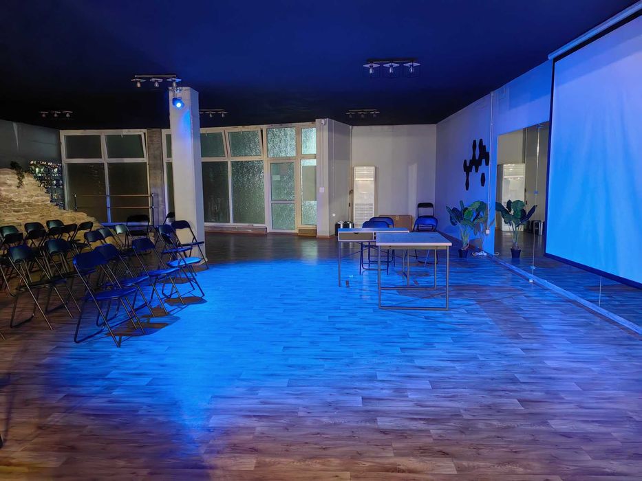 Дава се под наем Зала за събития в Стара Загора, Център -  кв.м за 30.6 € - Снимка #3