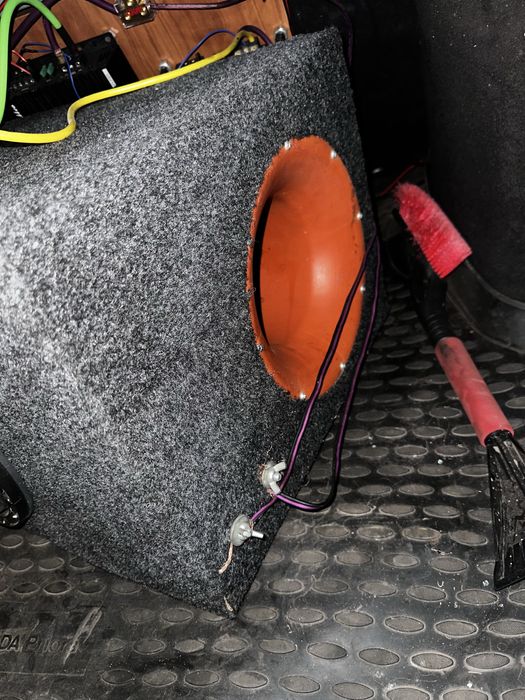 саб буфер на трубе