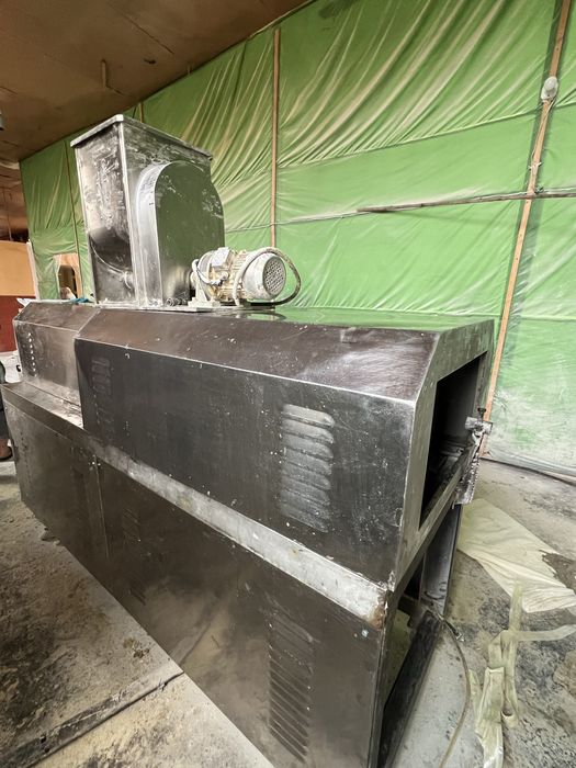 Экструдер сотилади