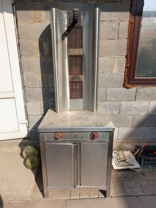 Газовый гриль вертикальный