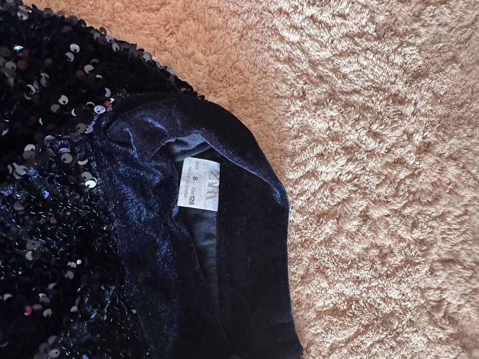 Fusta Next school si Zara  8 ani