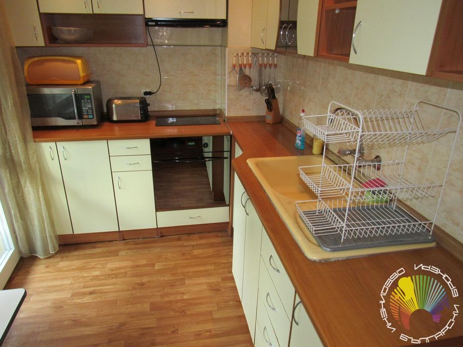 Дава се под наем Тристаен апартамент в Бургас, Възраждане - 110 кв.м за 382.5 € - Снимка #5