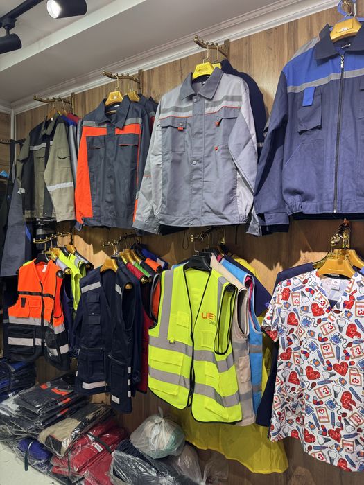 Спецодежда для рабочих и ИТР