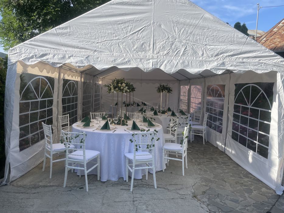 Inchirez cort/corturi compelt echipate, mese, scaune