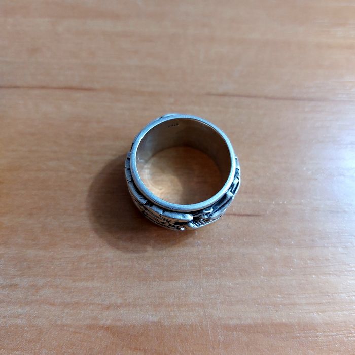 Кольцо серебрянное