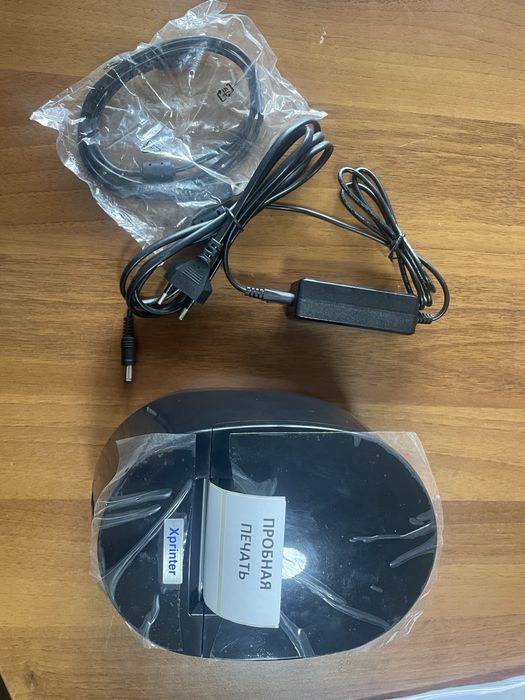 Принтер наклеек Xprinter XP-237B