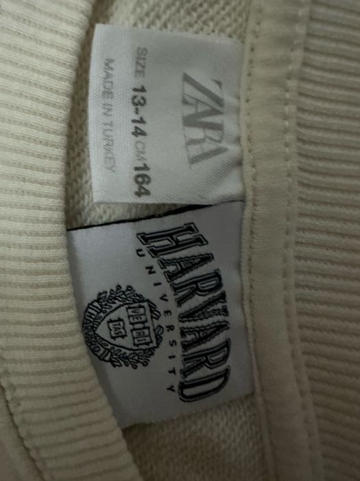 свитшот Zara.