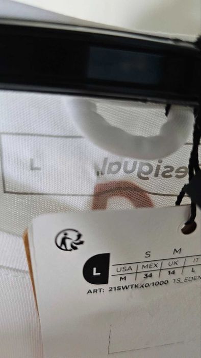 Нова дамска тениска Desigual