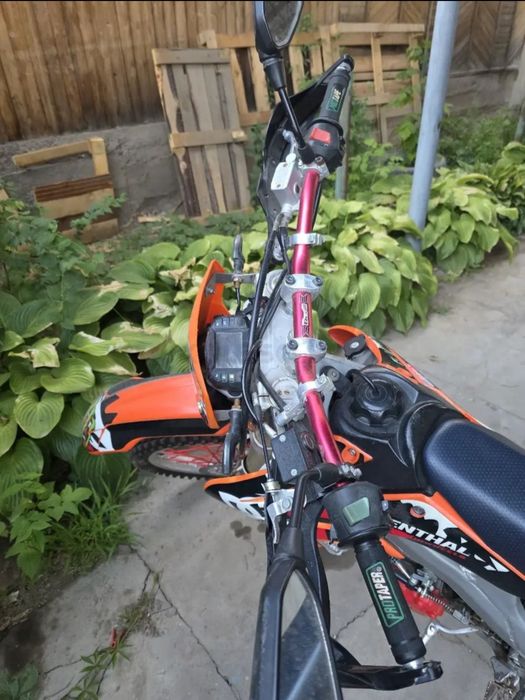 Продам мотоцикл Racer Enduro 2020г.в.