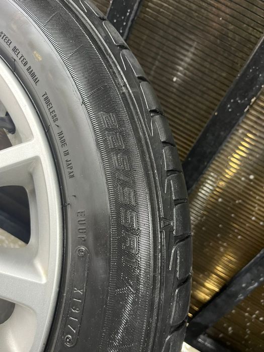 215/55/17. С дисками ниссан марк2 подходит