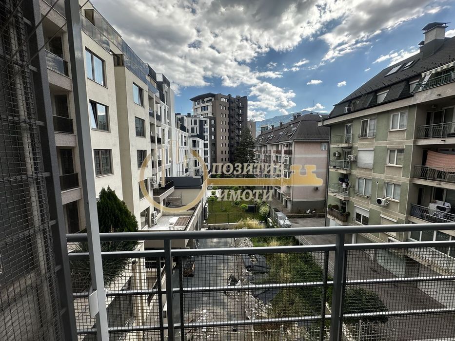 Продава се Тристаен апартамент в София, Хладилника - 95 кв.м за 3422 €/кв.м - Снимка #3