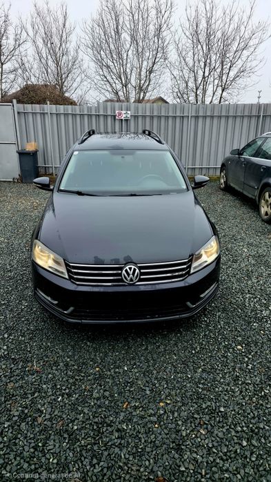 Vând Volkswagen Passat, înmatriculat, 1.6, an 2012.