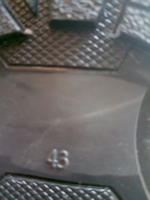 Продам зимние сапоги