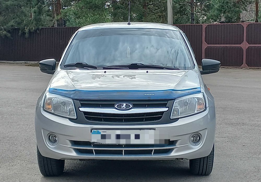 Автомобиль Лада Гранта