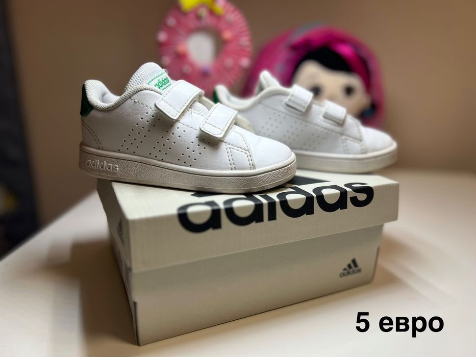 Обувки за момичета