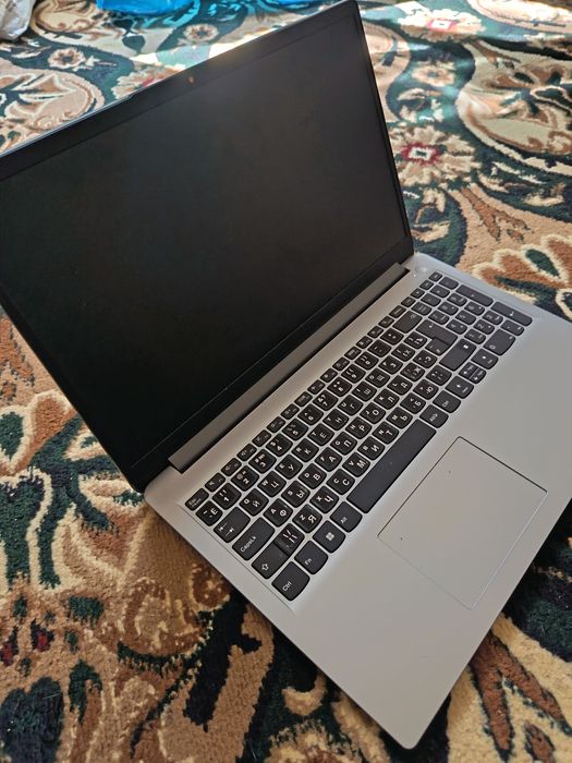 Lenovo Windows 11