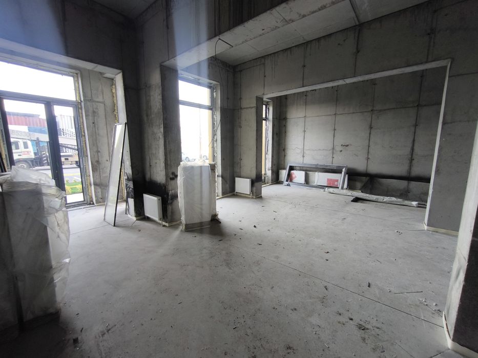 Аренда коммерции в Мирабадском районе ЖК Ozmakon. ул.Фаргона йули ЖК