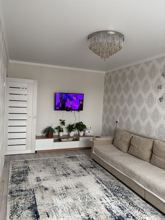 Продам квартиру 3 х комнатную