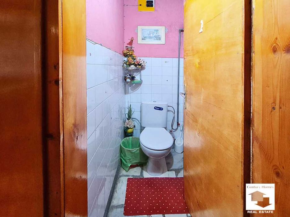 Продава се Четиристаен апартамент в Велико Търново, Център - 110 кв.м за 1814 €/кв.м - Снимка #11