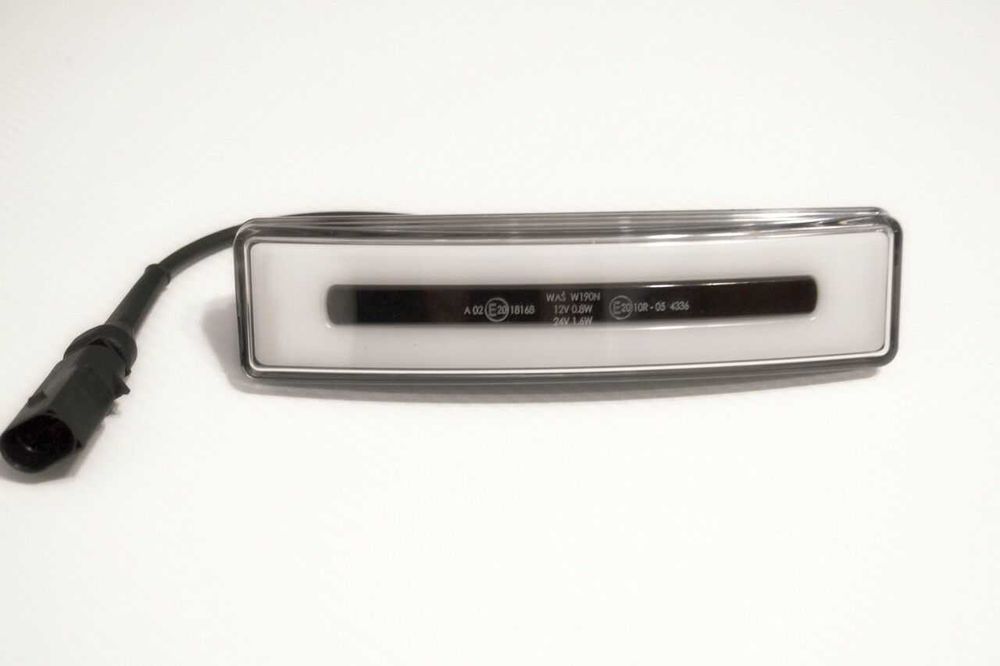 1бр. ЛЕД LED НЕОН габарити за кабина на Скания Scania R/P/G , Полша