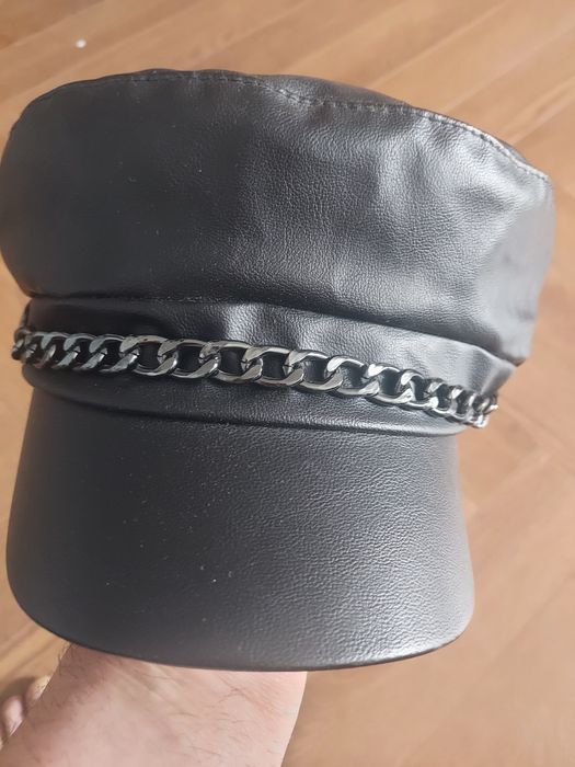 Продам кепку для девушек за  2000 тенге