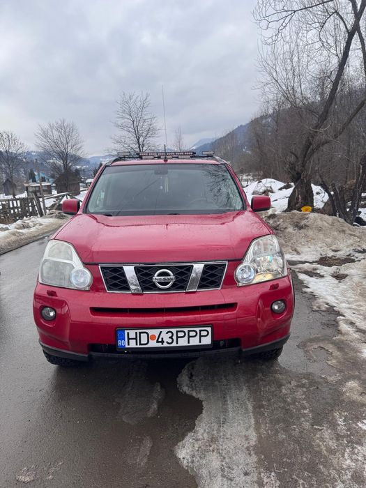 De vânzare nissan xtrail 2.0 diesel cutie automată