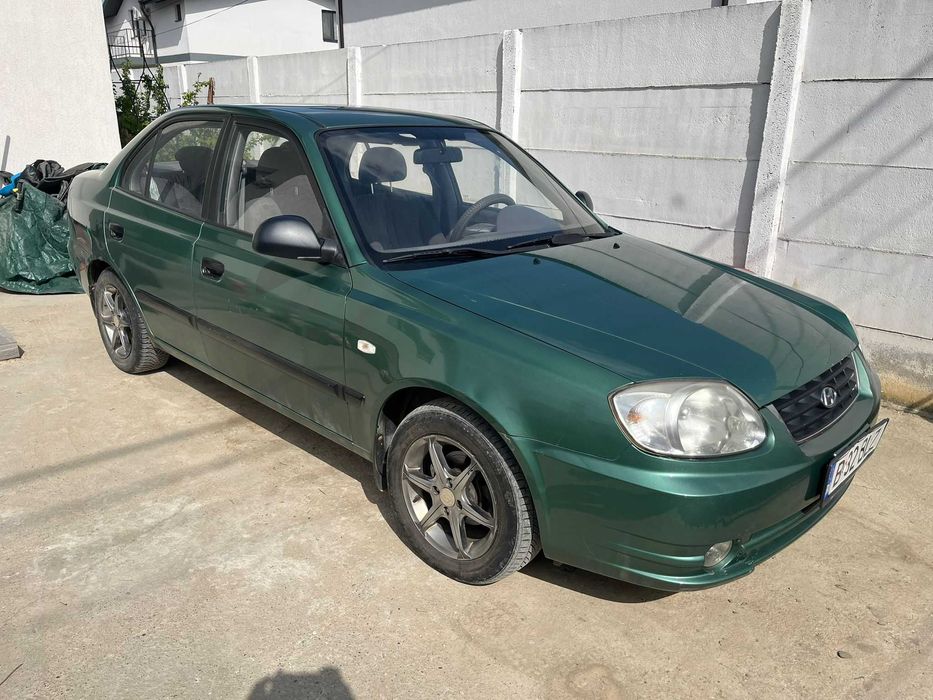 Hyundai Accent de vanzare