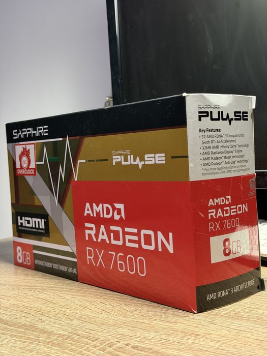 RX 7600 8GB – перфектно състояние, с кутия, НЕ копана