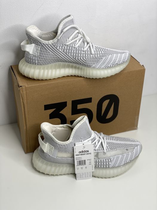 Adidasi YEEZY BOOST 350