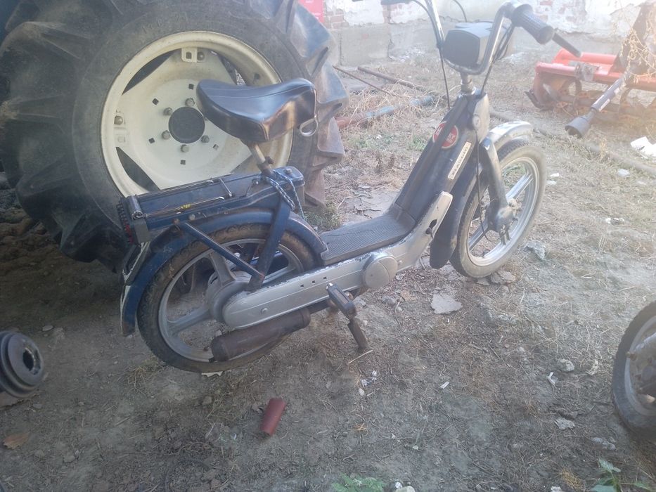Scuter , moped Piaggio ciao